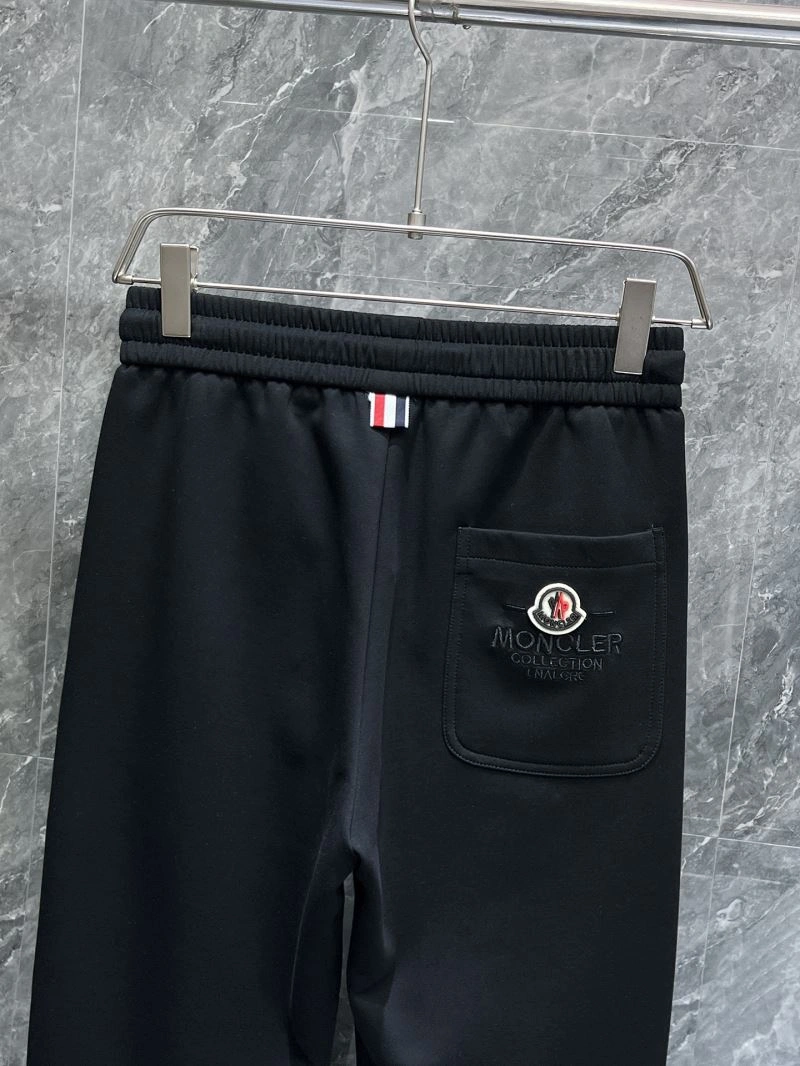 Moncler Long Pants Sleek 140307