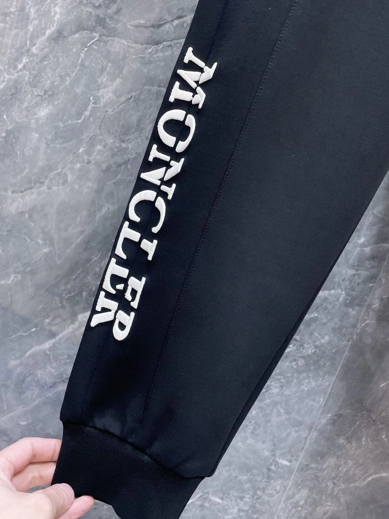 Flexible Moncler Long Pants 140291
