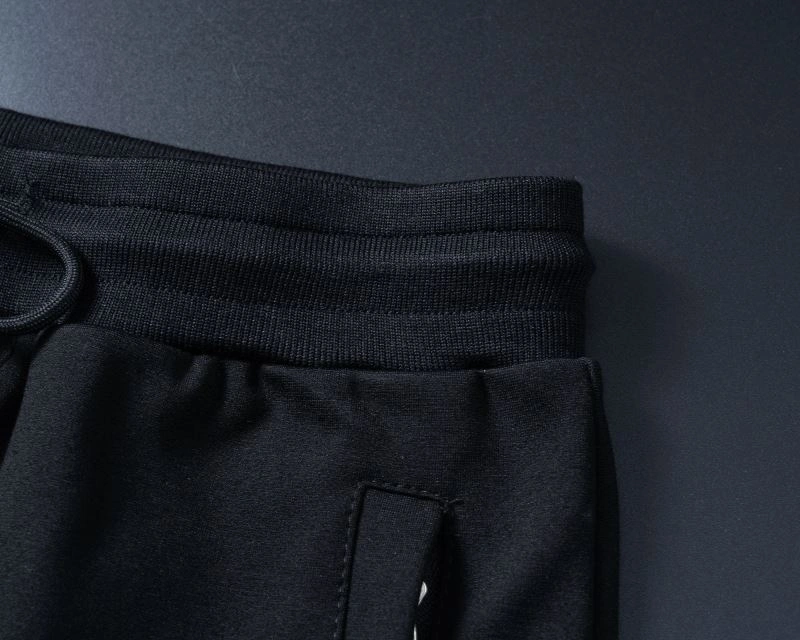 Moncler Long Suits Timeless 143684