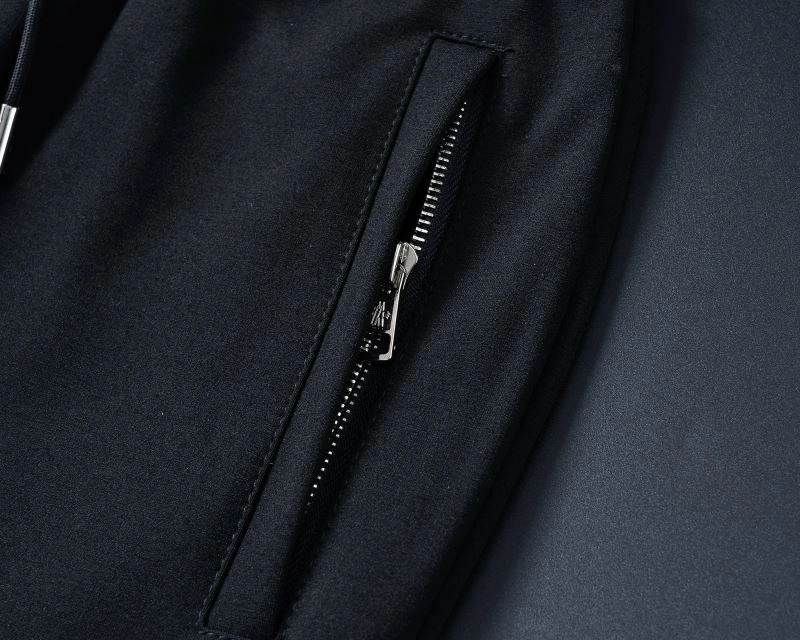 Moncler Long Suits Timeless 143684