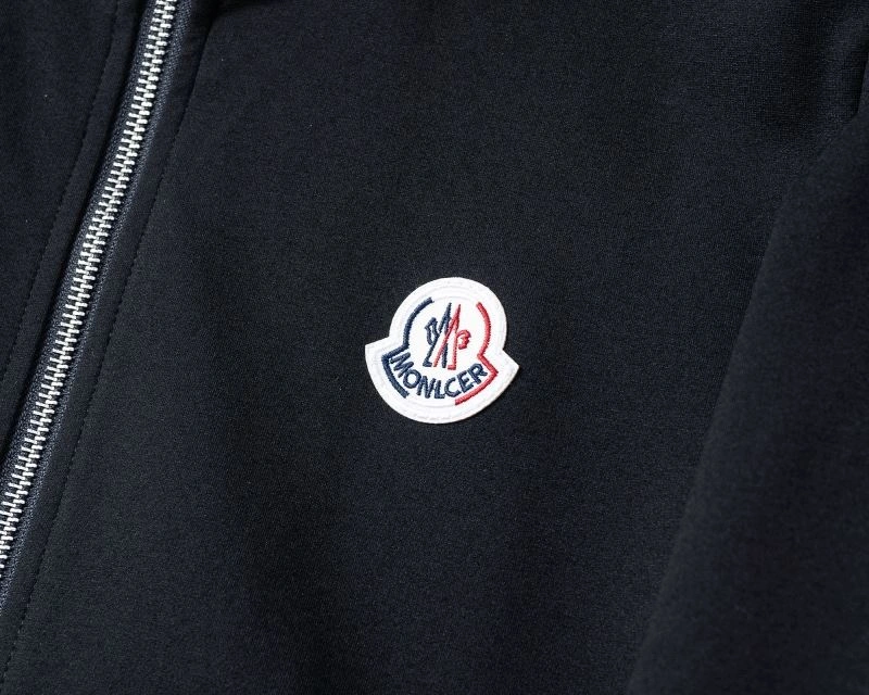 Moncler Long Suits Timeless 143684