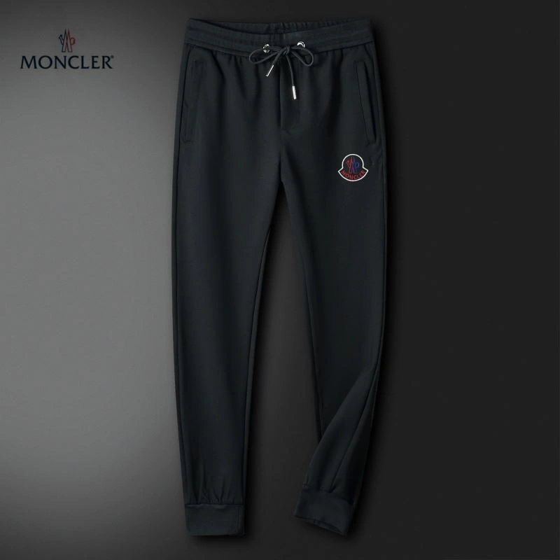 Moncler Long Suits Chic 143687