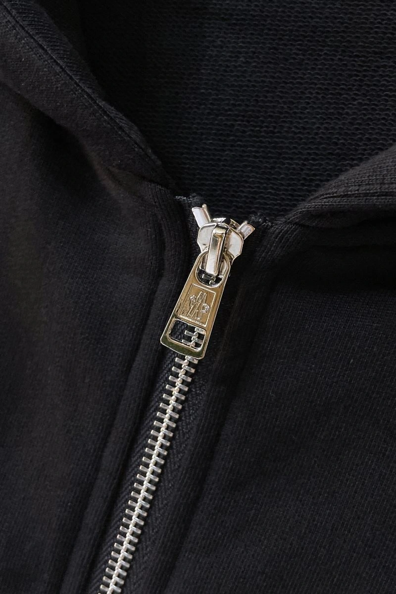 Moncler Long Suits Durable 143630