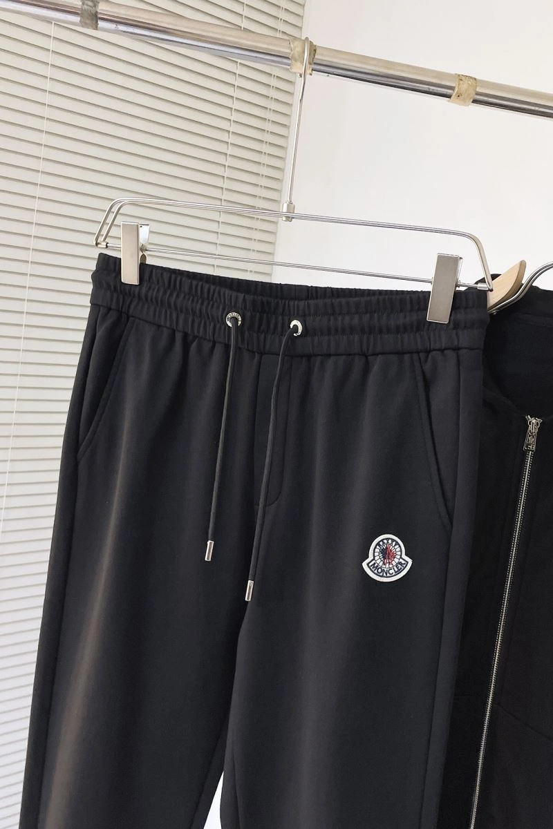 Durable Moncler Long Suits 143615