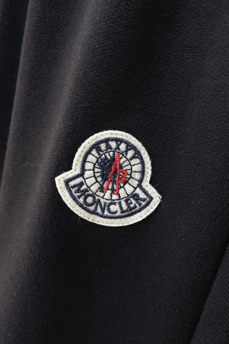 Durable Moncler Long Suits 143615