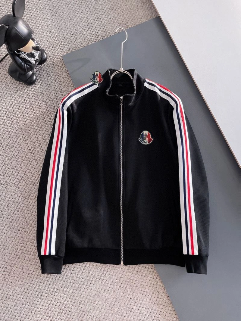 Seasonal Moncler Long Suits 142563