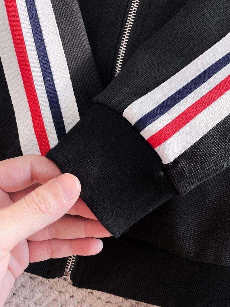 Seasonal Moncler Long Suits 142563