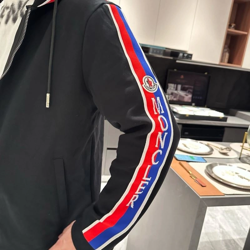 Breathable Moncler Long Suits 140297