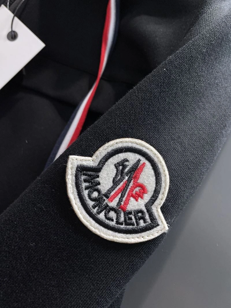 SmoothTexture Moncler Long Suits 140290