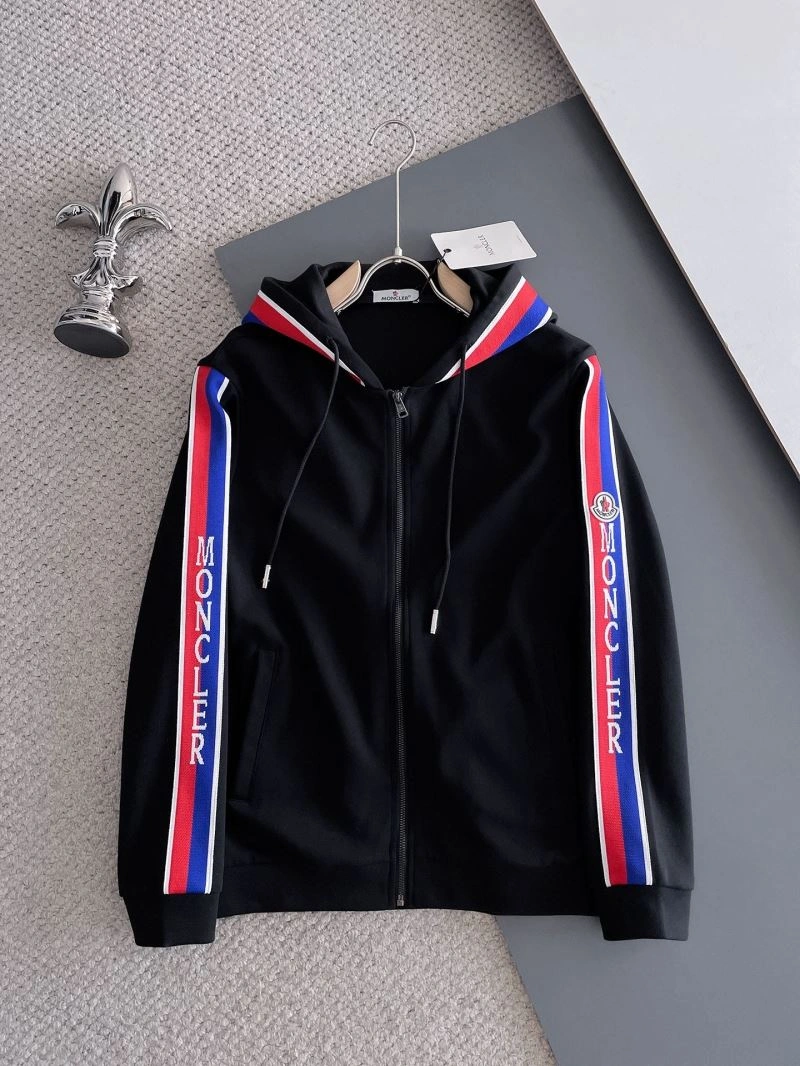 Supportive Moncler Long Suits 140309