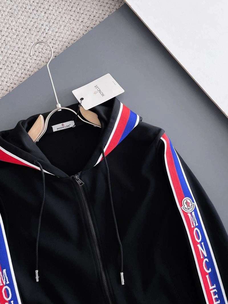 Supportive Moncler Long Suits 140309
