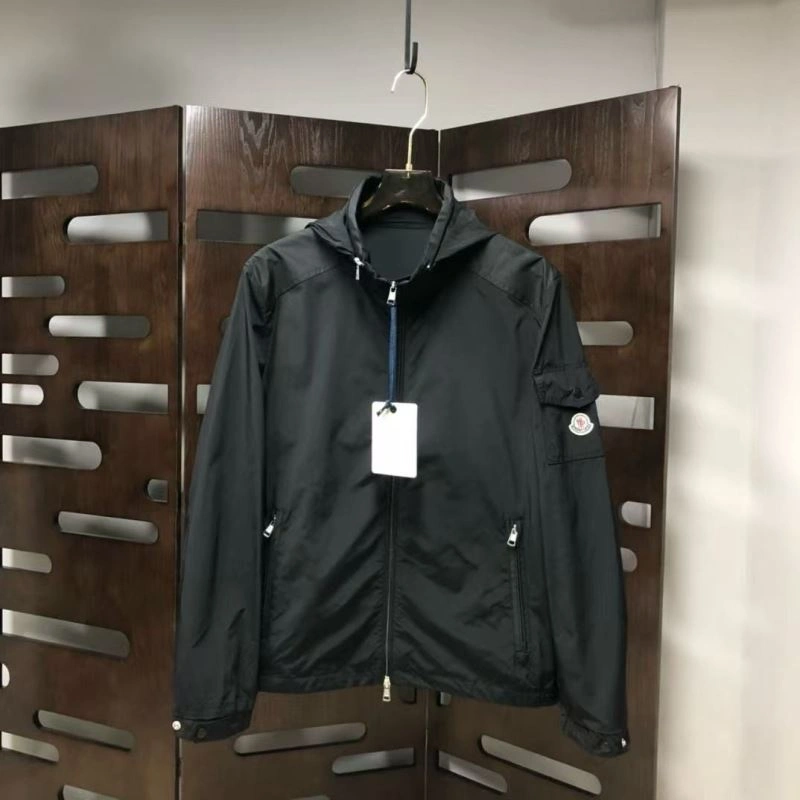 OdorResistant Moncler Outwear 143741