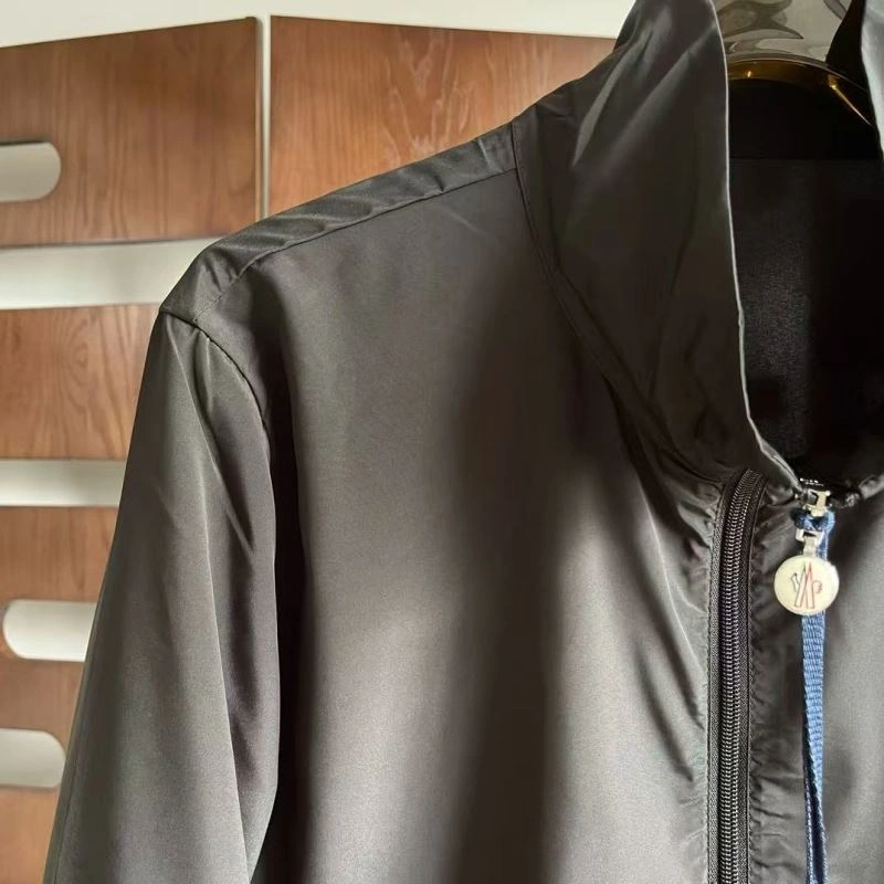 Timeless Moncler Outwear 143749