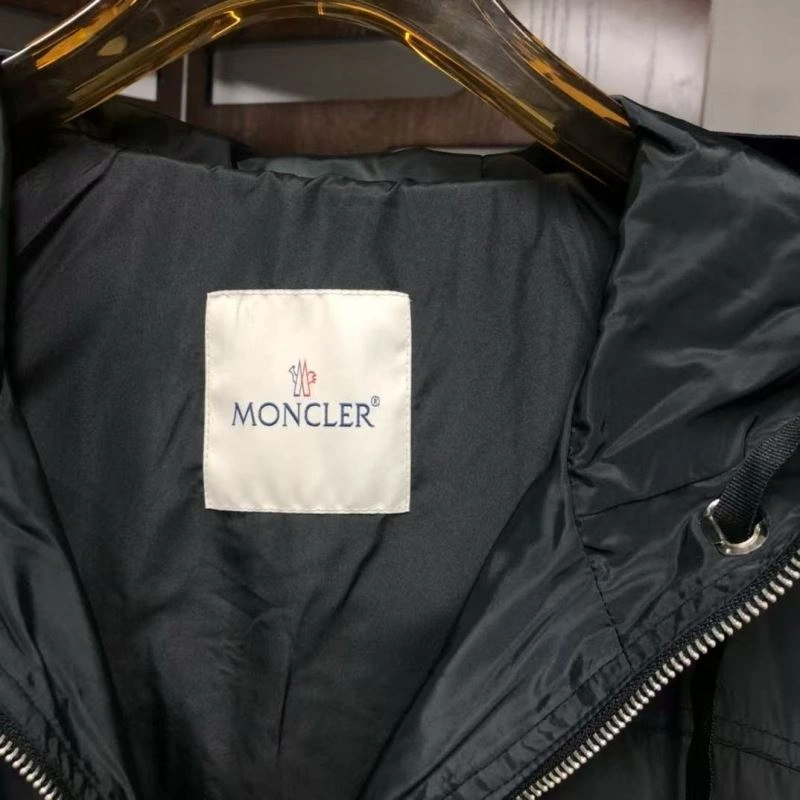 RelaxedFit Moncler Outwear 143743