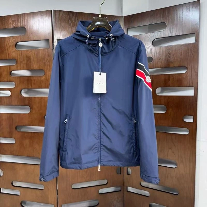 Breathable Moncler Outwear 143734