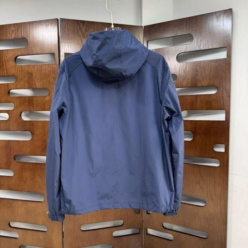 Breathable Moncler Outwear 143734