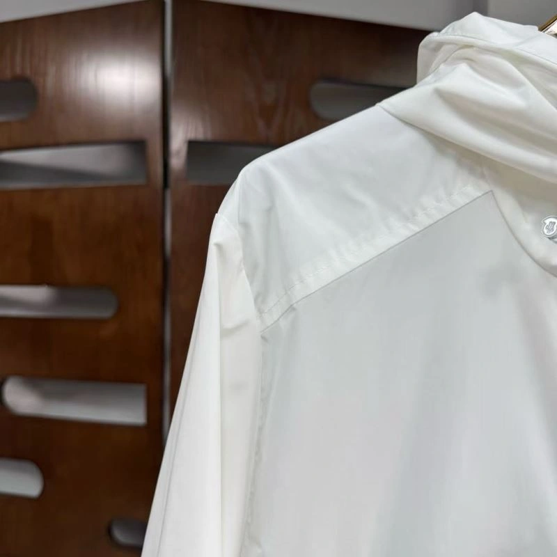 Breathable Moncler Outwear 143734
