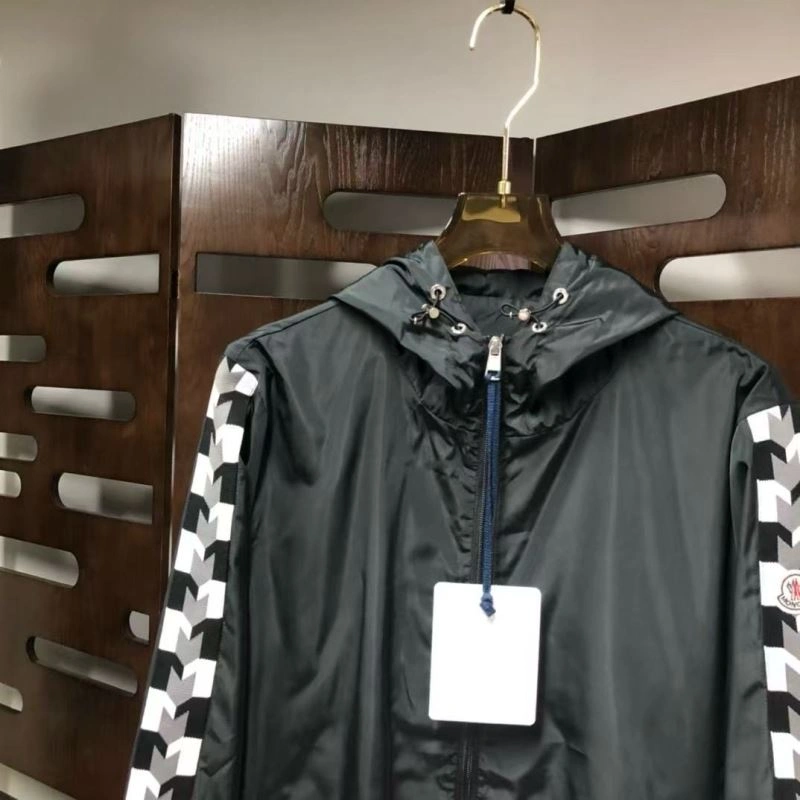 Moncler Outwear FastDry 143727