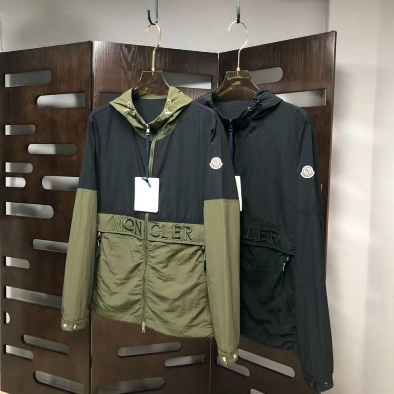 Moncler Outwear TravelReady 139916