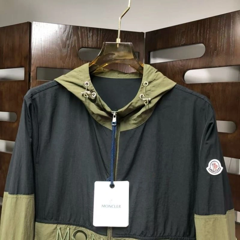 Moncler Outwear TravelReady 139916