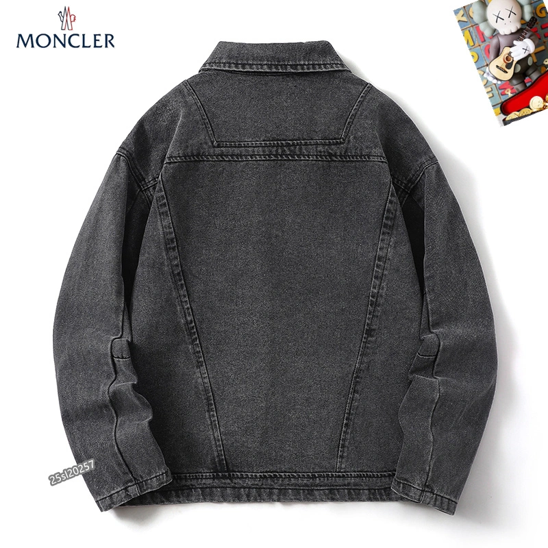 Chic Moncler Outwear 143716