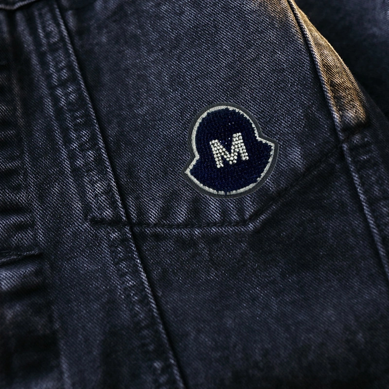 Stylish Moncler Outwear 139857
