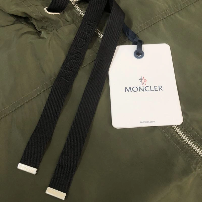 AllSeason Moncler Outwear 143624