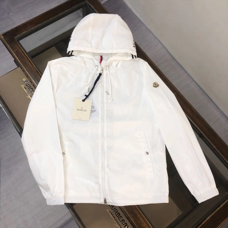 Moncler Outwear Original 143628