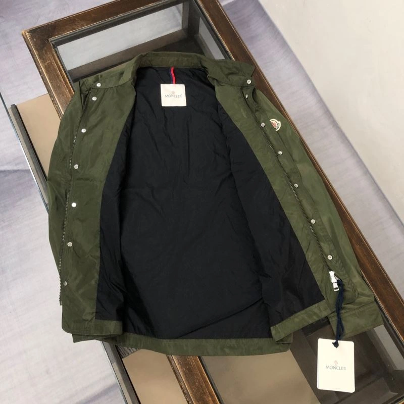 Moncler Outwear Cozy 143636