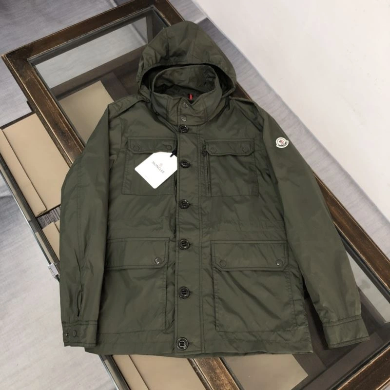 Moncler Outwear GoAnywhere 143598