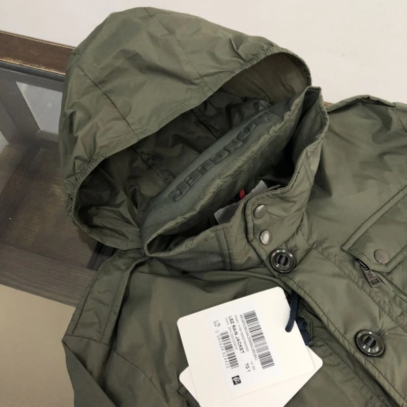 Moncler Outwear GoAnywhere 143598