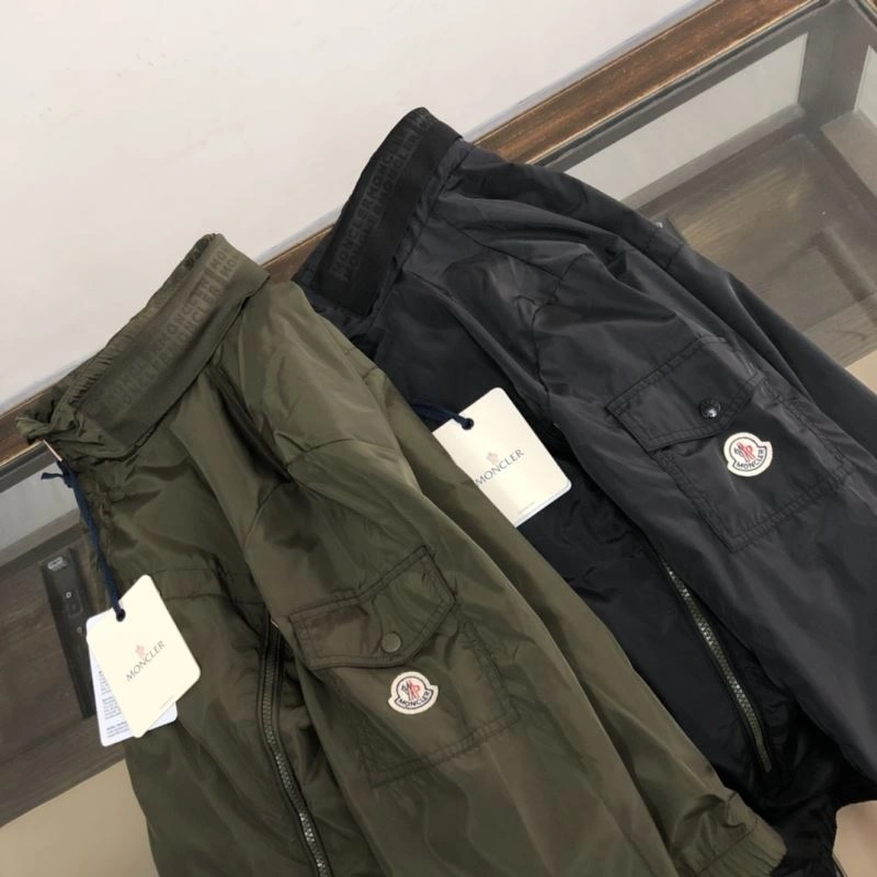 Moncler Outwear GoAnywhere 143591