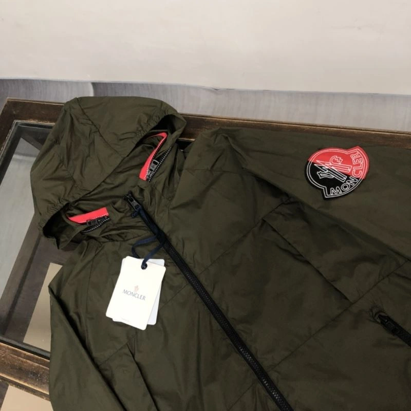 Breathable Moncler Outwear 143592