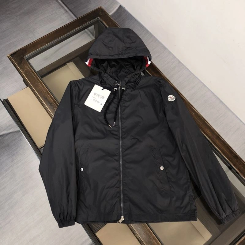 Moncler Outwear FastDry 143581