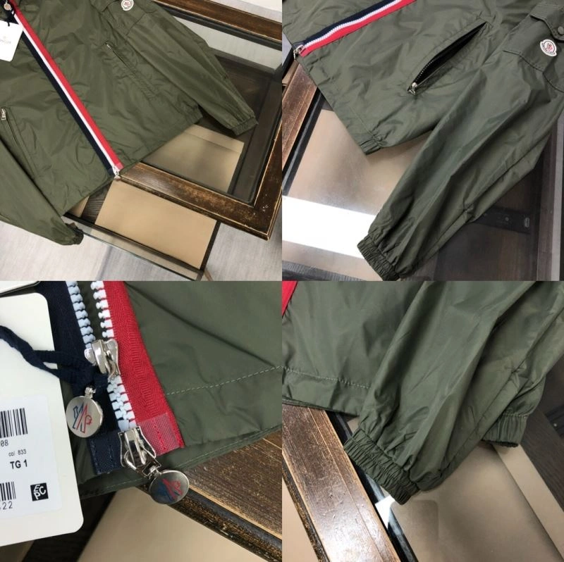 Moncler Outwear Comfortable 143585