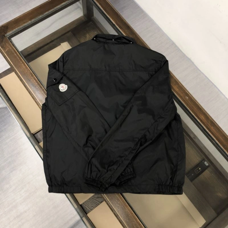 Moncler Outwear GoAnywhere 143588