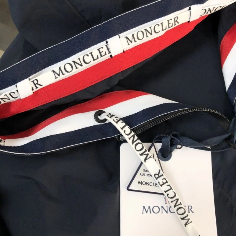 Refined Moncler Outwear 143578