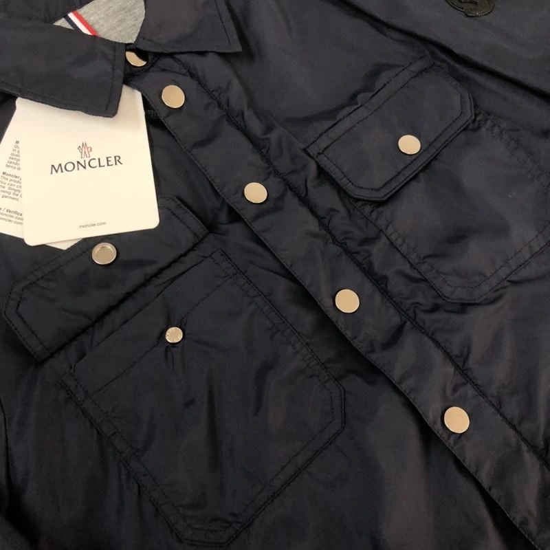 Moncler Outwear HighPerformance 143582