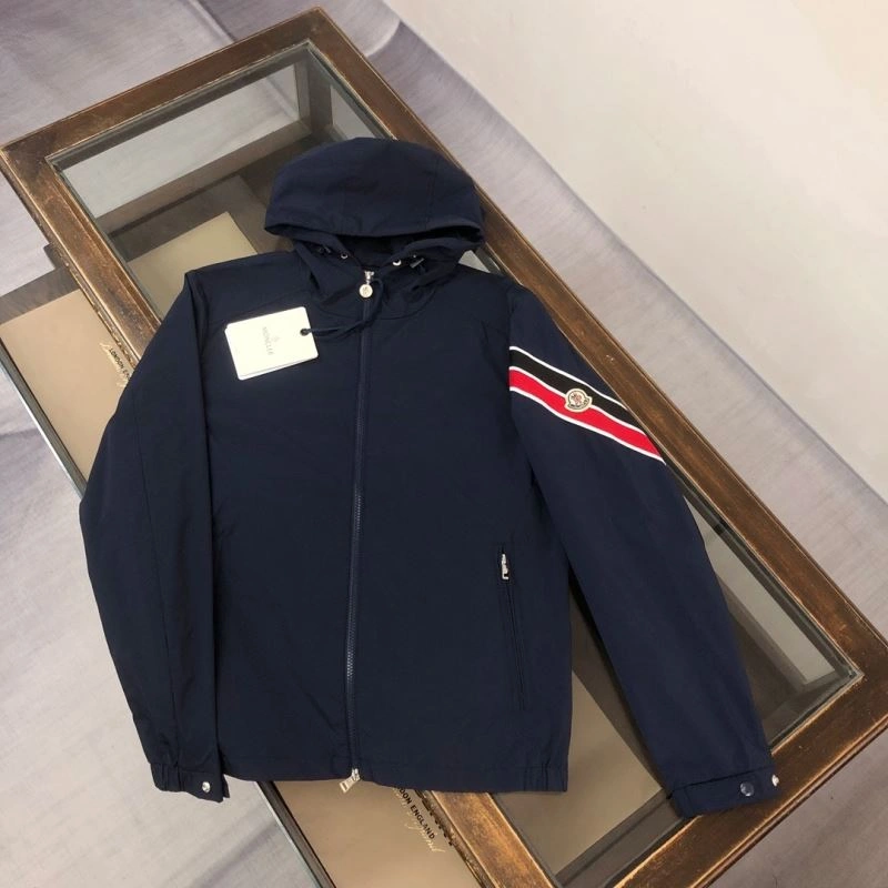 TimelessDesign Moncler Outwear 143570