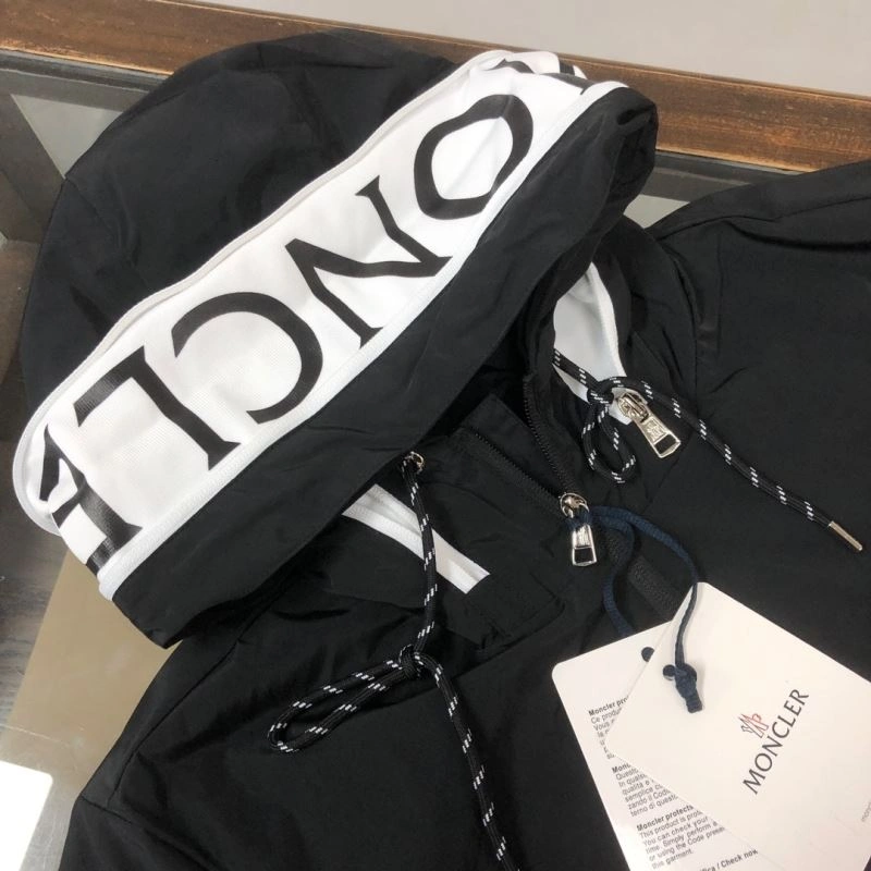 Moncler Outwear FashionForward 143566