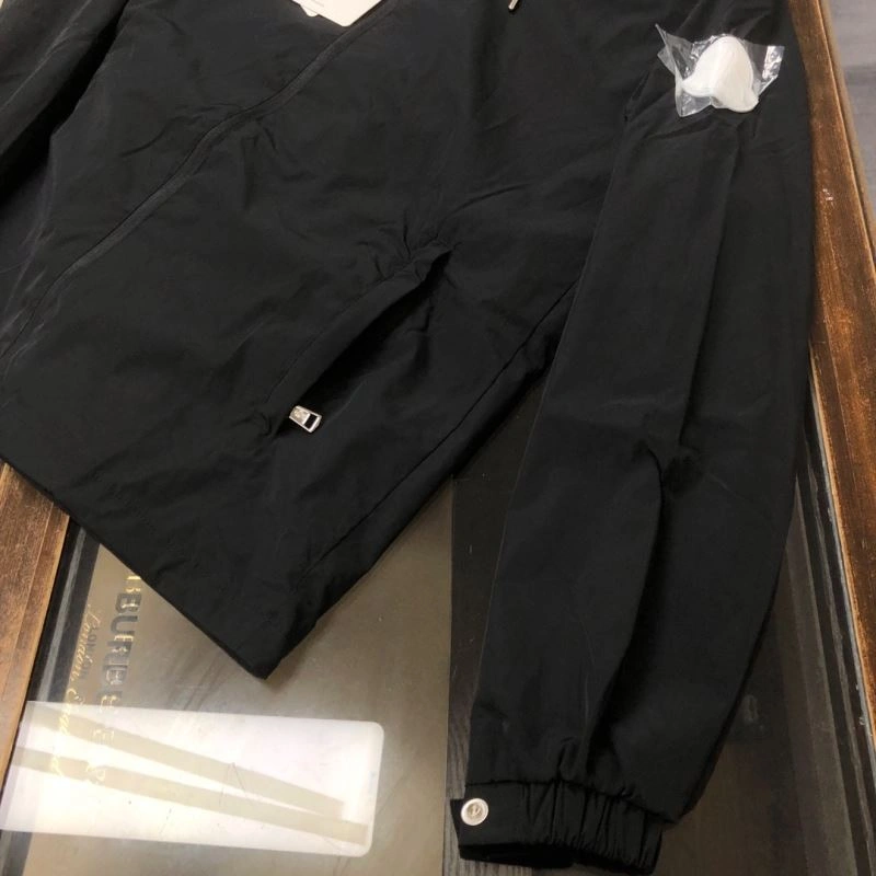 Moncler Outwear FashionForward 143566