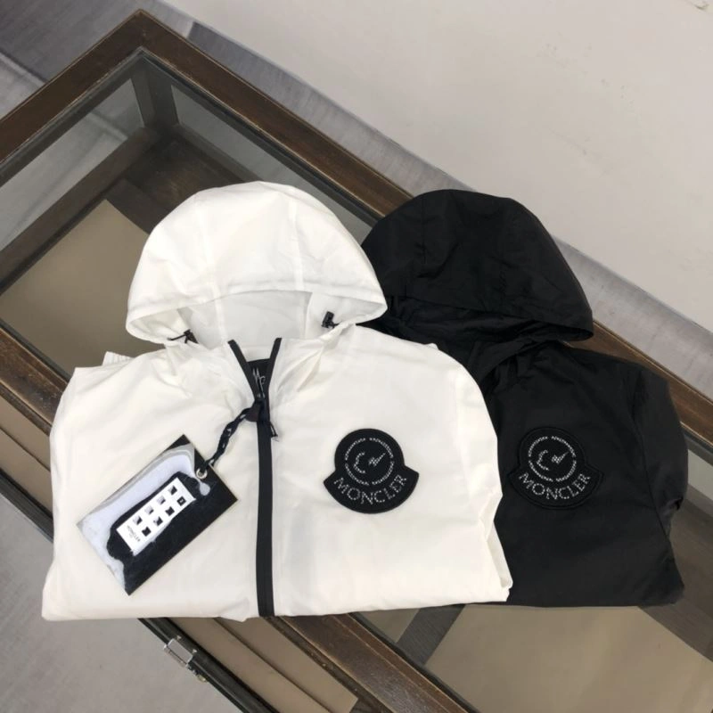 Moncler Outwear FastDry 143562