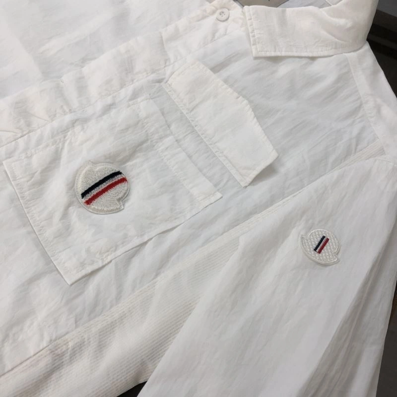 Moncler Outwear ComfortFit 143560