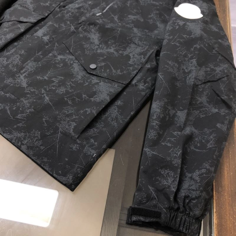 Original Moncler Outwear 143551