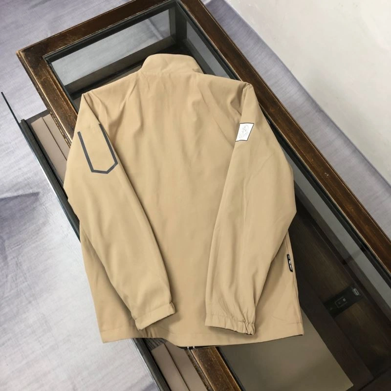 Practical Moncler Outwear 143549