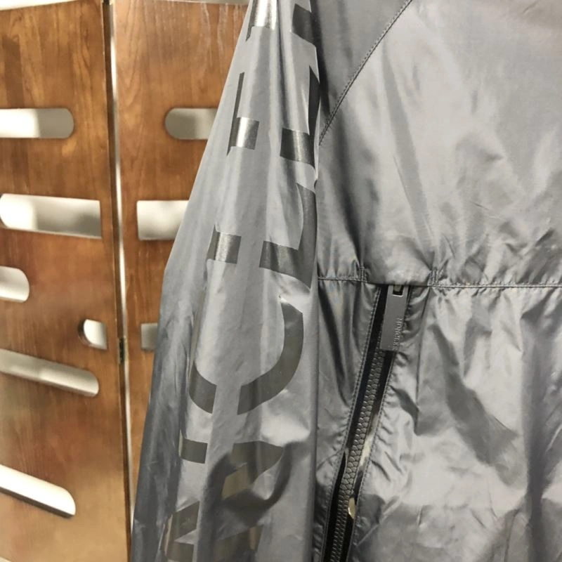 Moncler Outwear GoodFit 143535
