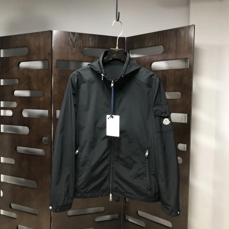 Moncler Outwear Packable 143547