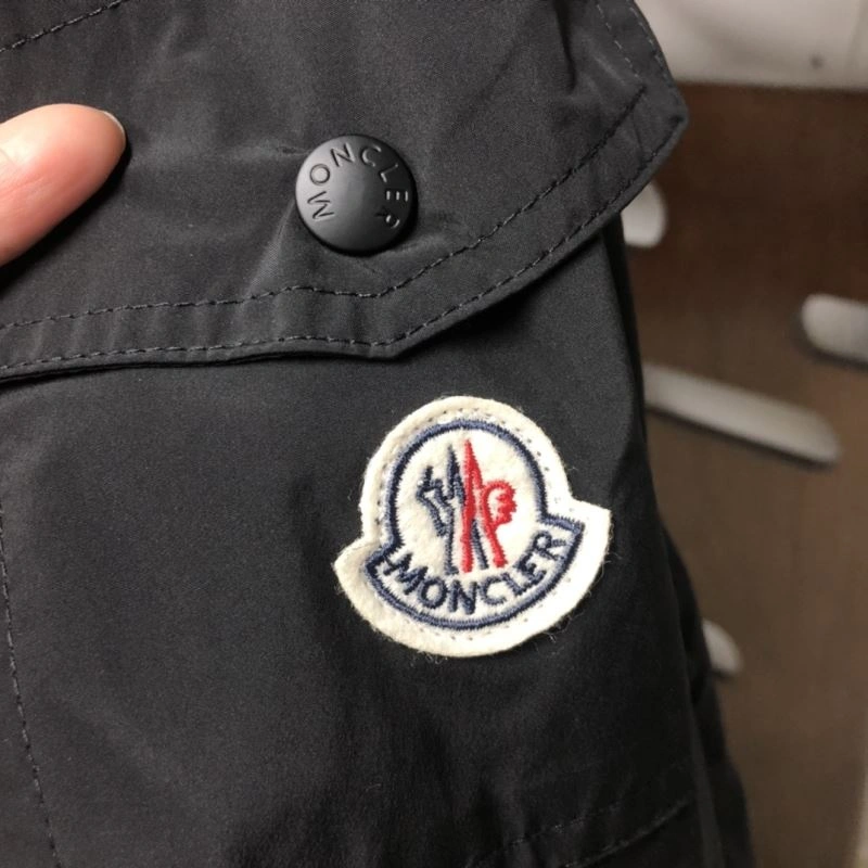 Moncler Outwear Packable 143547