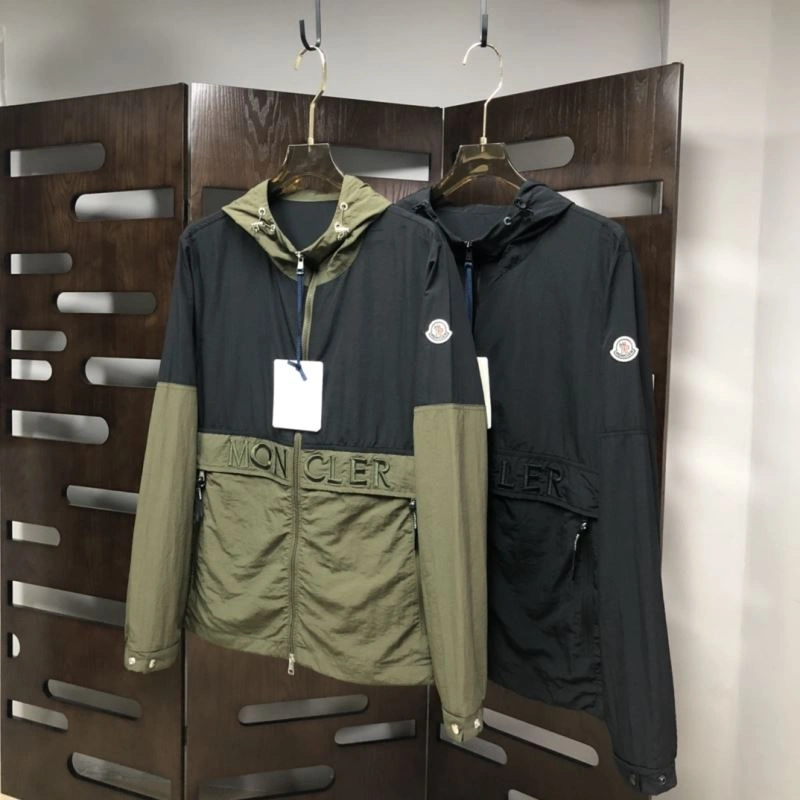 Moncler Outwear TravelReady 143540