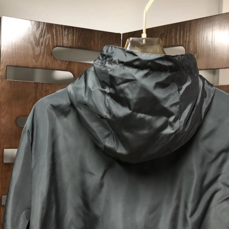 Comfortable Moncler Outwear 143550